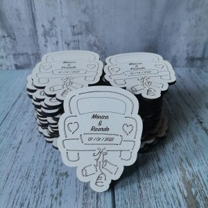 Recuerdo de Matrimonio Auto Imantado - MDF/Durolac, 7cm