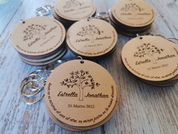 Llavero Personalizado de Recuerdo de Matrimonio - MDF/Durolac, 6cm - Imagen 2