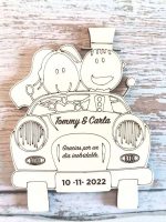 Recuerdo de matrimonio auto imantado personalizado 10 x 7cm